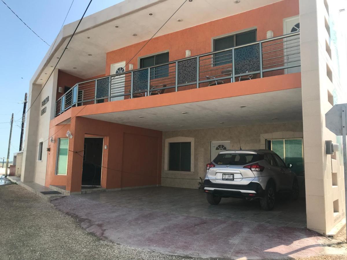 Hotel Posada Mercy Río Lagartos 外观 照片