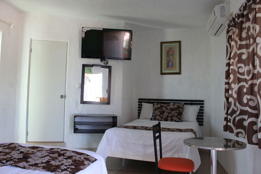 Hotel Posada Mercy Río Lagartos 外观 照片