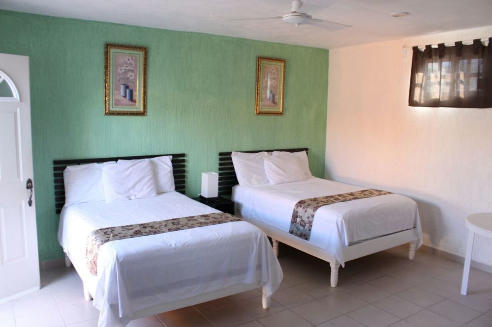 Hotel Posada Mercy Río Lagartos 外观 照片